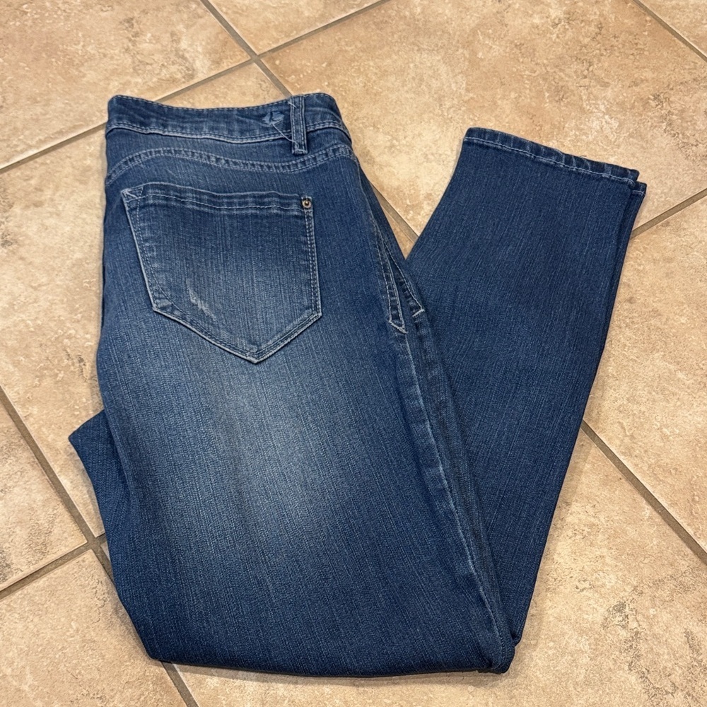 Kensie Women's Classic Blue Skinny Jeans